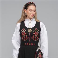 Bilde av Kvinnebunad fra Ørsta